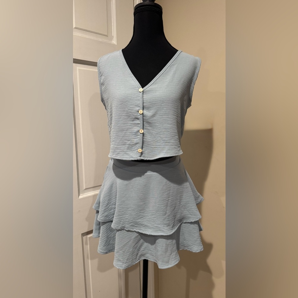 Light Blue Sleeveless Top and Skirt Set
